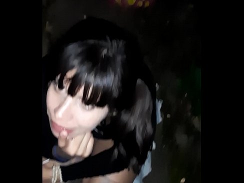 ❤️ Na rúa pene inchado a cambio de doces ❤ Porno casero na pornografía gl.sayhentai.ru ❌️❤